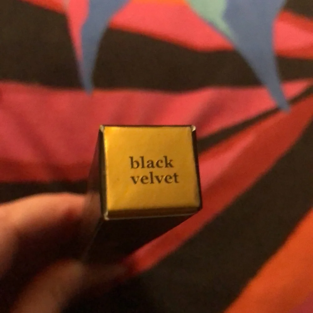 NEW FARAH 18hr Liquid Eyeliner in Black Velvet Sephora F.A.R.A.H. Eye Makeup